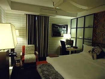 Zhengzhou Yujia Hotel Cultural Road 외부 사진
